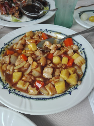 Restaurante Yong Tai Phone number