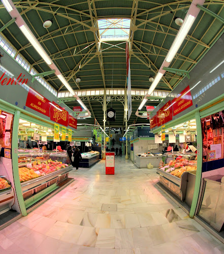 Mercado El Fontán Phone number