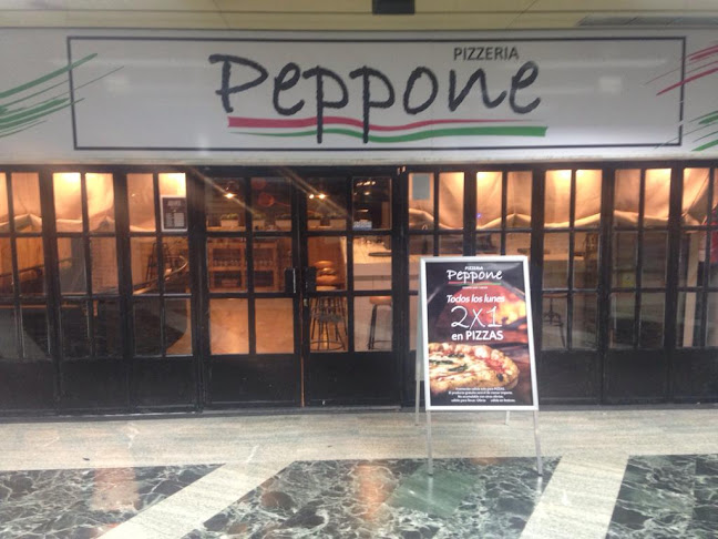 https://linktr.ee/peppone.pizzeria