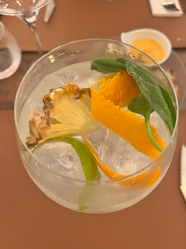 3 RAICES STEAKHOUSE & WINEBAR - Gastronomía y hostelería