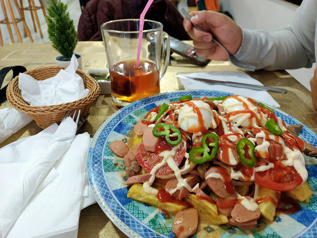 Opinii despre "The Oasis" Cafetería-Bar-Restaurant în Santa Coloma de Gramenet - Gastronomía y hostelería