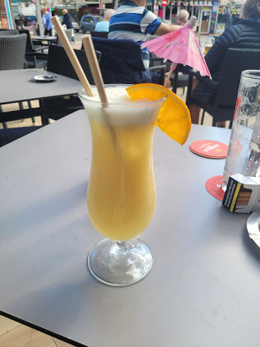 Opinii despre Buddies Bar în Benidorm - Gastronomía y hostelería