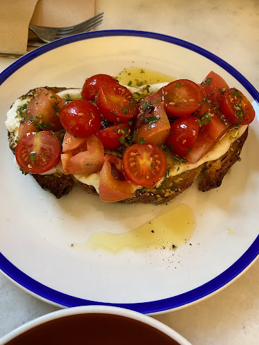 Carrer de Calàbria, 128, L'Eixample, 08015 Barcelona