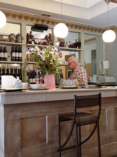 Comments and reviews of Bar Restaurante La Oficina