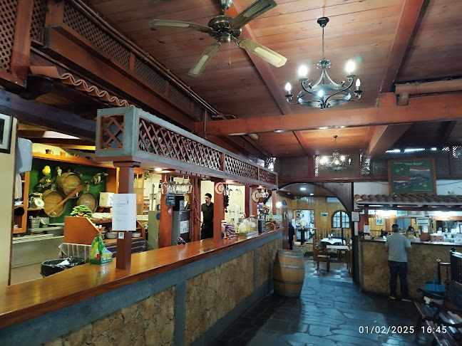 Restaurante Asadero Las Brasas-Los Pollitos - Firgas