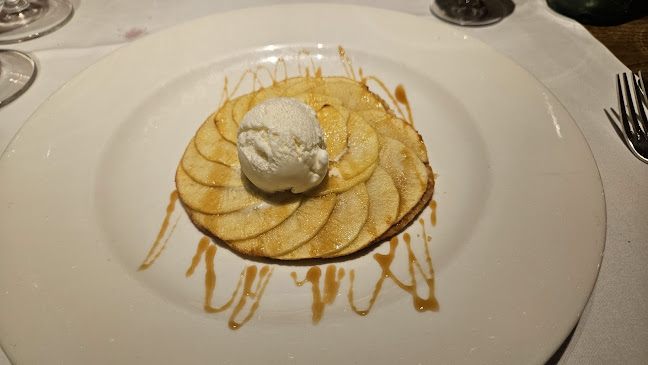 Comentarii opinii despre Sagardi Muntaner