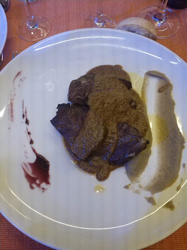 Marina Juan Carlos I. Explanada Veles e Vents, local C2, 46024 Valencia