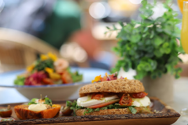 Opinii despre Colibri Brunch & Tapa Paellas în Barcelona - Gastronomía y hostelería