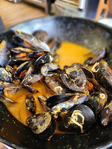 Restaurante OS BICOS - Gastronomía y hostelería