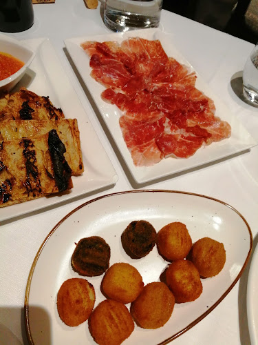 Opinii despre Restaurante El Portalón - Vitoria în Vitoria-Gasteiz - Gastronomía y hostelería