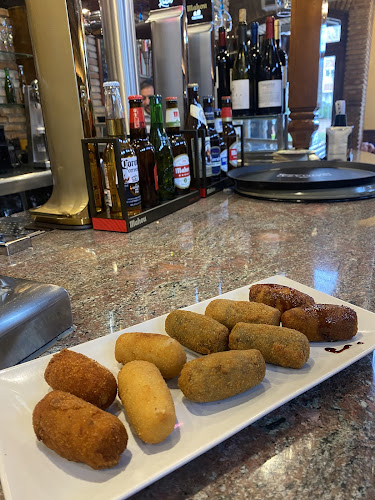 Comentarii opinii despre Cervecería El Alto Parrilla