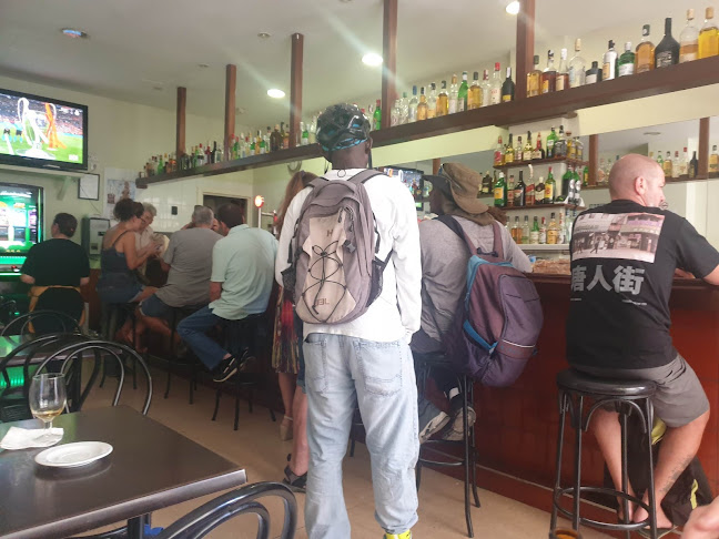 Comentarii opinii despre Bar Junior