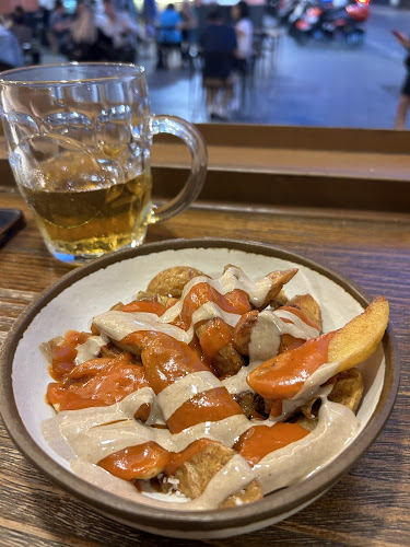 CASA MANOLO TAPAS BAR SEVILLANO