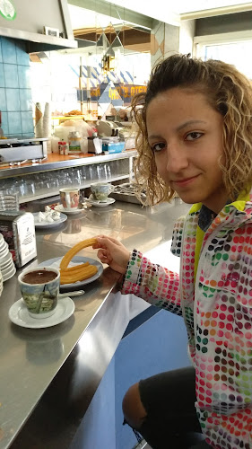 Chocolatería Danubio Azul Open Times