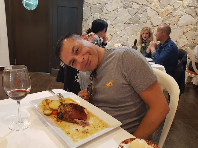 RESTAURANTE FRONTERA. - Gastronomía y hostelería