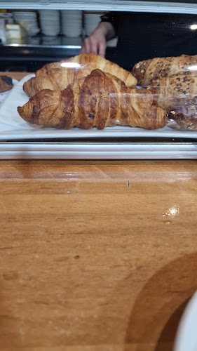 Comentarii opinii despre Camisu Bar Cafetería