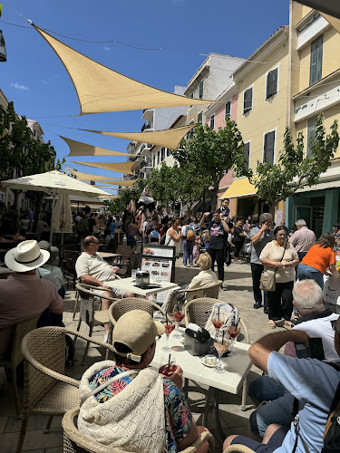 Opinii despre Café Menorca în Mahón - Gastronomía y hostelería