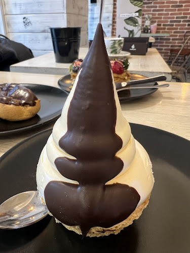 Kafic Kurrusku Phone number