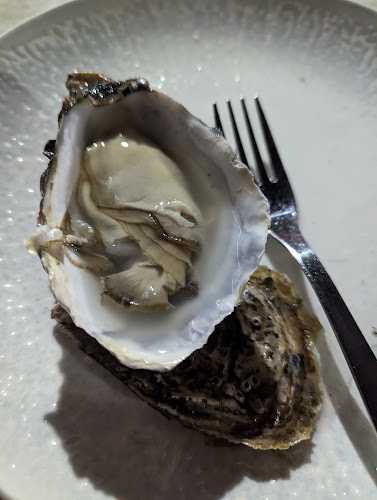 Marisquería El Pato Rojo desde 1974 Phone number