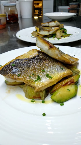 Opinii despre Umami Bistro Bar în Valencia - Gastronomía y hostelería