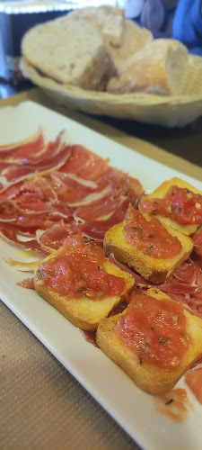 Comments and reviews of La Movida Café Bar