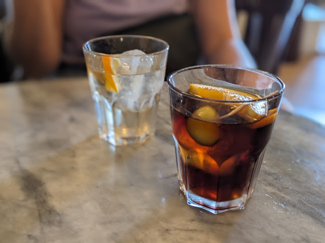 Pl. de Sanllehy, 5, Horta-Guinardó, 08024 Barcelona