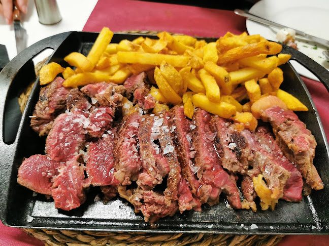 P.º Doce Estrellas, 2, Barajas, 28042 Madrid