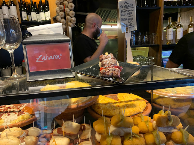 Zaharra - Plaza nueva Open Times