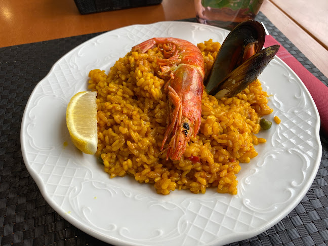 Cafetería Restaurant La Cantonada de la Maquinista - Barcelona