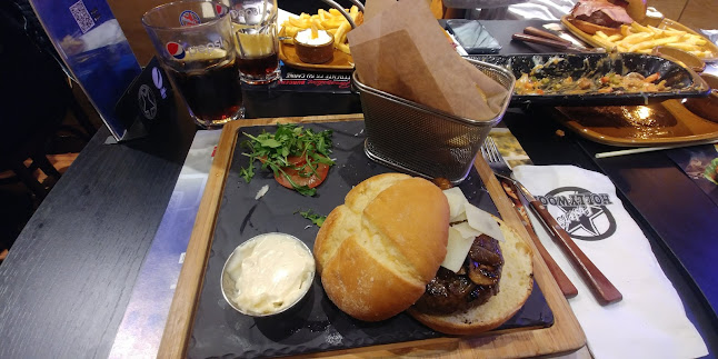 C. Alday, s/n, 39600 Maliaño, Cantabria