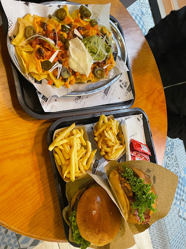 Opinii despre CTR CHICKEN în Alicante - Gastronomía y hostelería