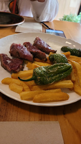 Comments and reviews of Restaurante Cinco Jotas Sevilla