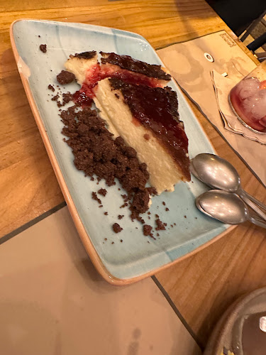 Albedrío Phone number