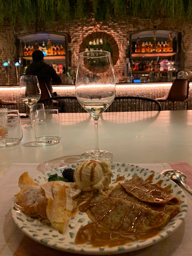 https://grupolafabrica.es/restaurante-raimunda/