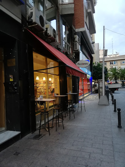 Café de Ficciones