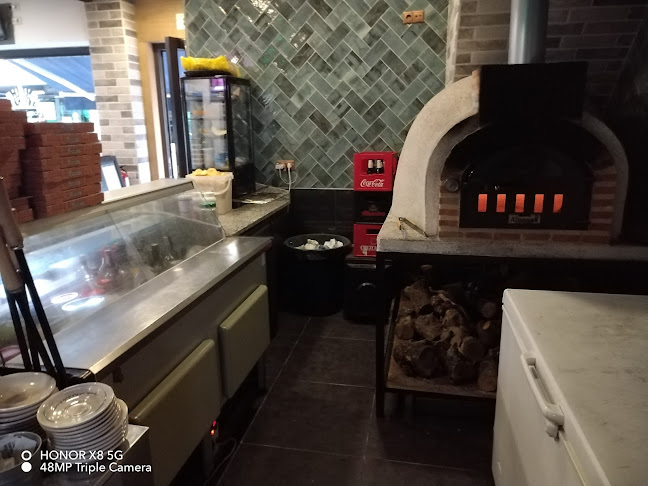 Opinii despre Cafeteria-Pizzeria-Pescadito El Rinconcito de Marta în Málaga - Gastronomía y hostelería