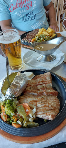 P.º Marítimo, Local 4, 29631 Arroyo de La Miel, Málaga