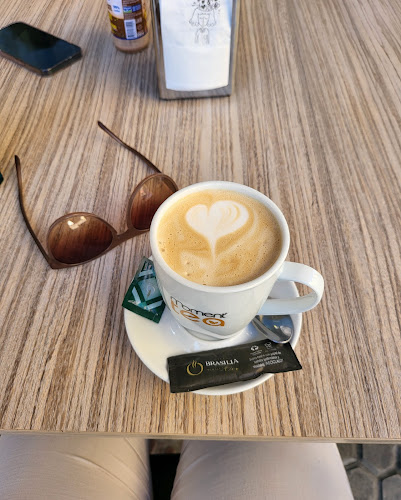 Johana Cafetería Bar - Sevilla