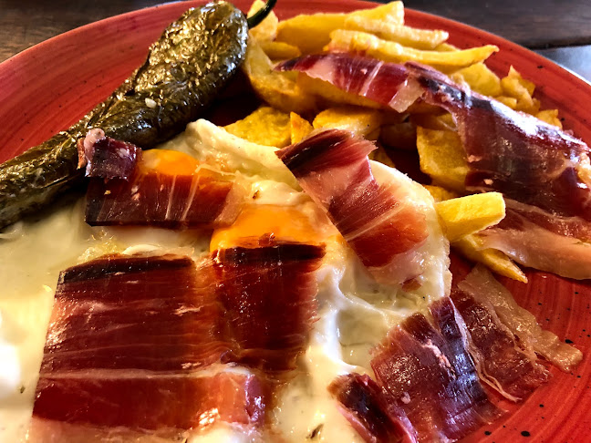 Mesón Casa Paco Phone number