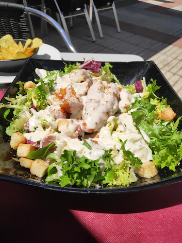 Av. de Cantabria, 39, Barajas, 28042 Madrid