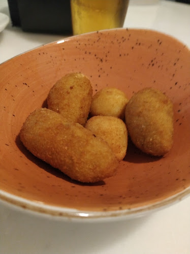 Charnela Phone number