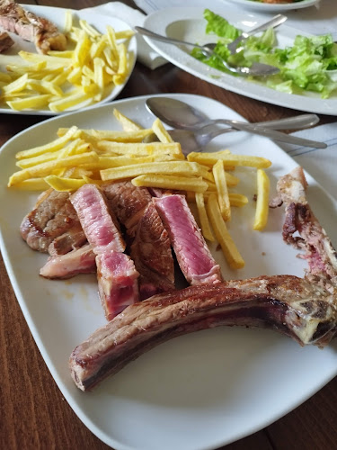 Carretera Tui, Cruceiro, 9, 36713 Pontevedra