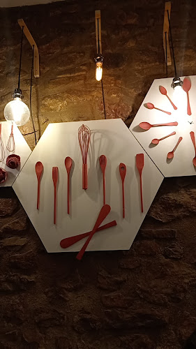 Opinii despre El Comerç del Mallol | Montblanc în Montblanc - Gastronomía y hostelería