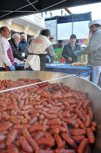 Comidas Populares Phone number