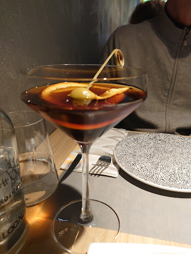 Monocromo vermuteria gastrounderground - Gastronomía y hostelería