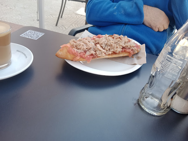 Comments and reviews of La Brújula