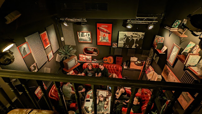 Cafe Lisboa Phone number