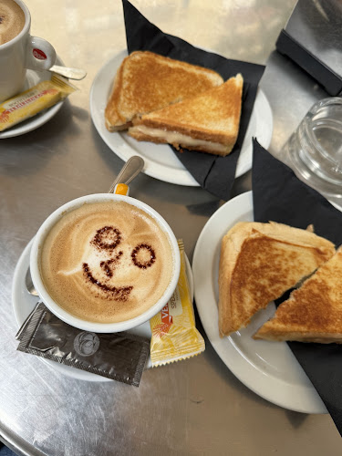 Ceferino Cafetería Cervecería