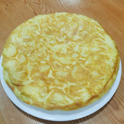 Plaça del Mercat de la Miraculosa, 4, 46220 Picassent, Valencia