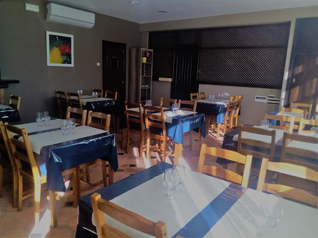 Las Melias Phone number